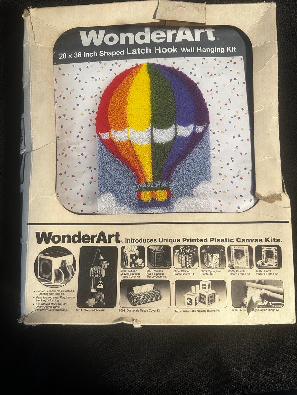 VTG WonderArt Rainbow Hot Air Balloon Latch Hook Wall Hanging Kit 20x36
